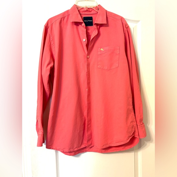 Tommy Bahama Medium 100% Cotton Men’s Salmon Pink Button Down Shirt - Picture 13 of 13
